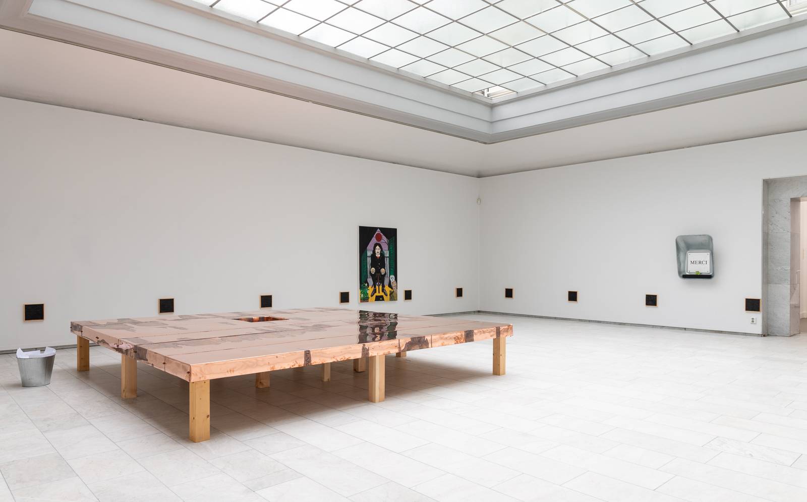 Installasjonsbilde `Bohemia (in the Gesture of Swimming or Praying) (2020) — Marius Engh