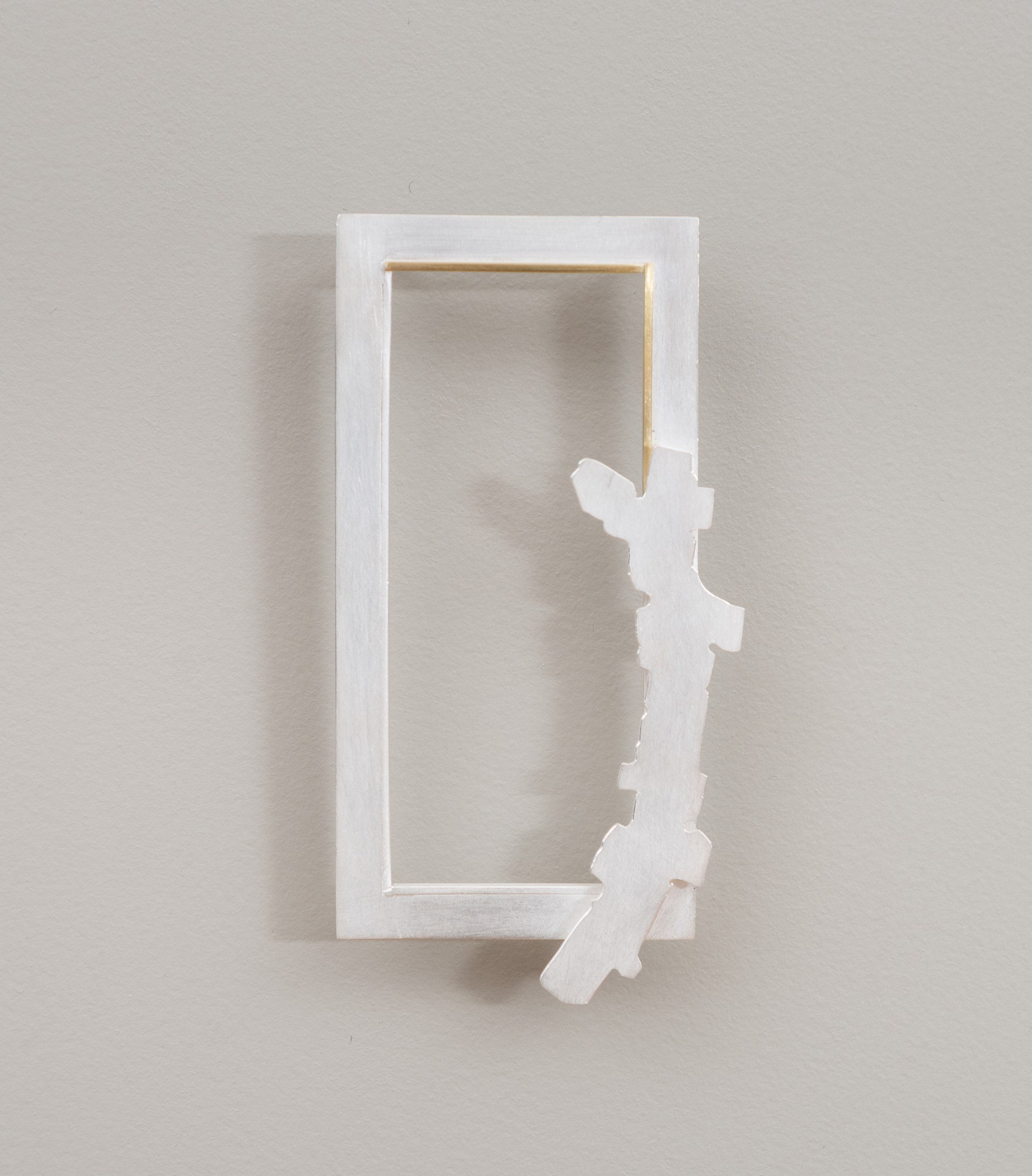 Vinduet II, brosje (2015) — Millie Behrens