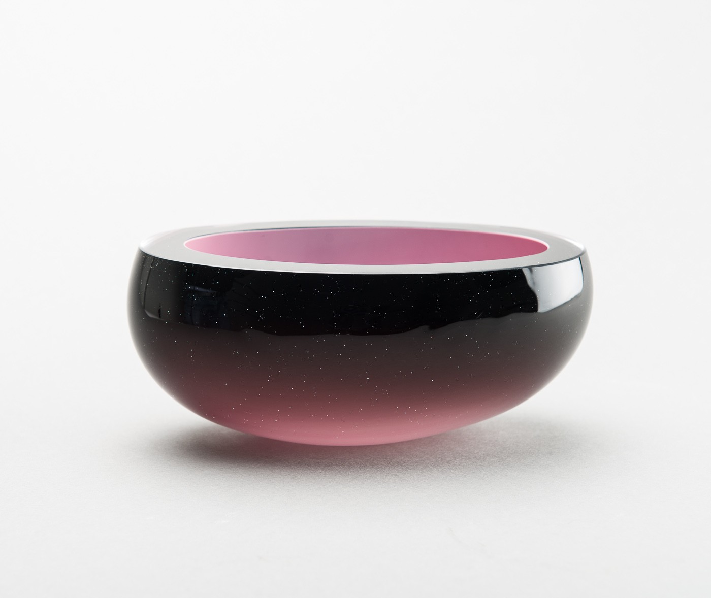 Oval bolle (2012) — Kjersti Johannessen