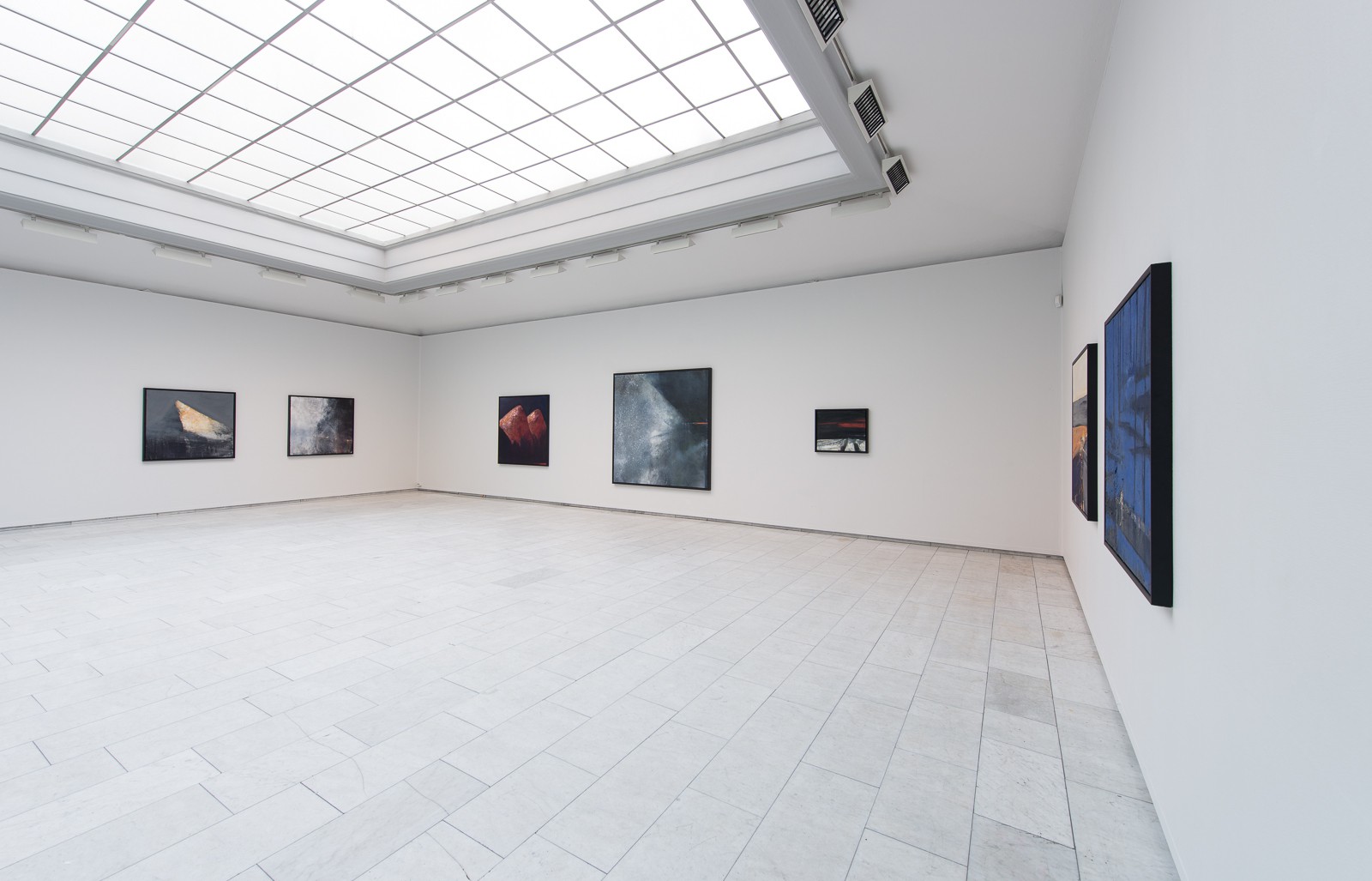 Installasjonsfoto fra utstillingen (2014) — Ørnulf Opdahl