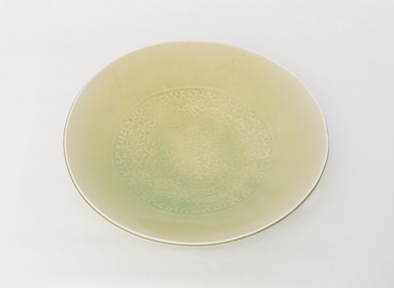 Mellomstort fat (2009) — Elisa Helland-Hansen