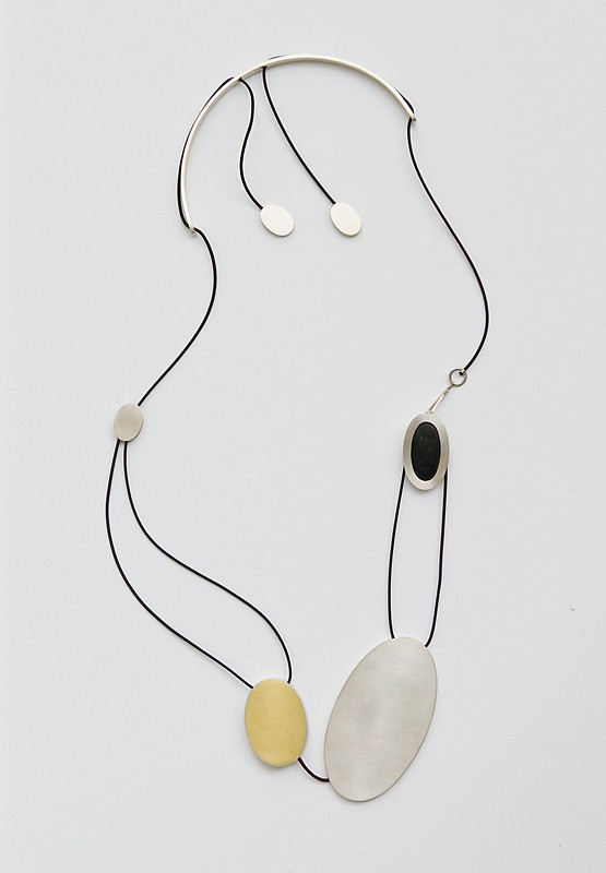 Balansepunkt II (2011) — Millie Behrens