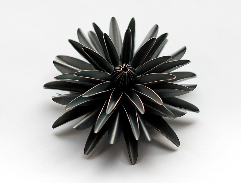 Mammas georginer (2011) — Åse-Marit Thorbjørnsrud