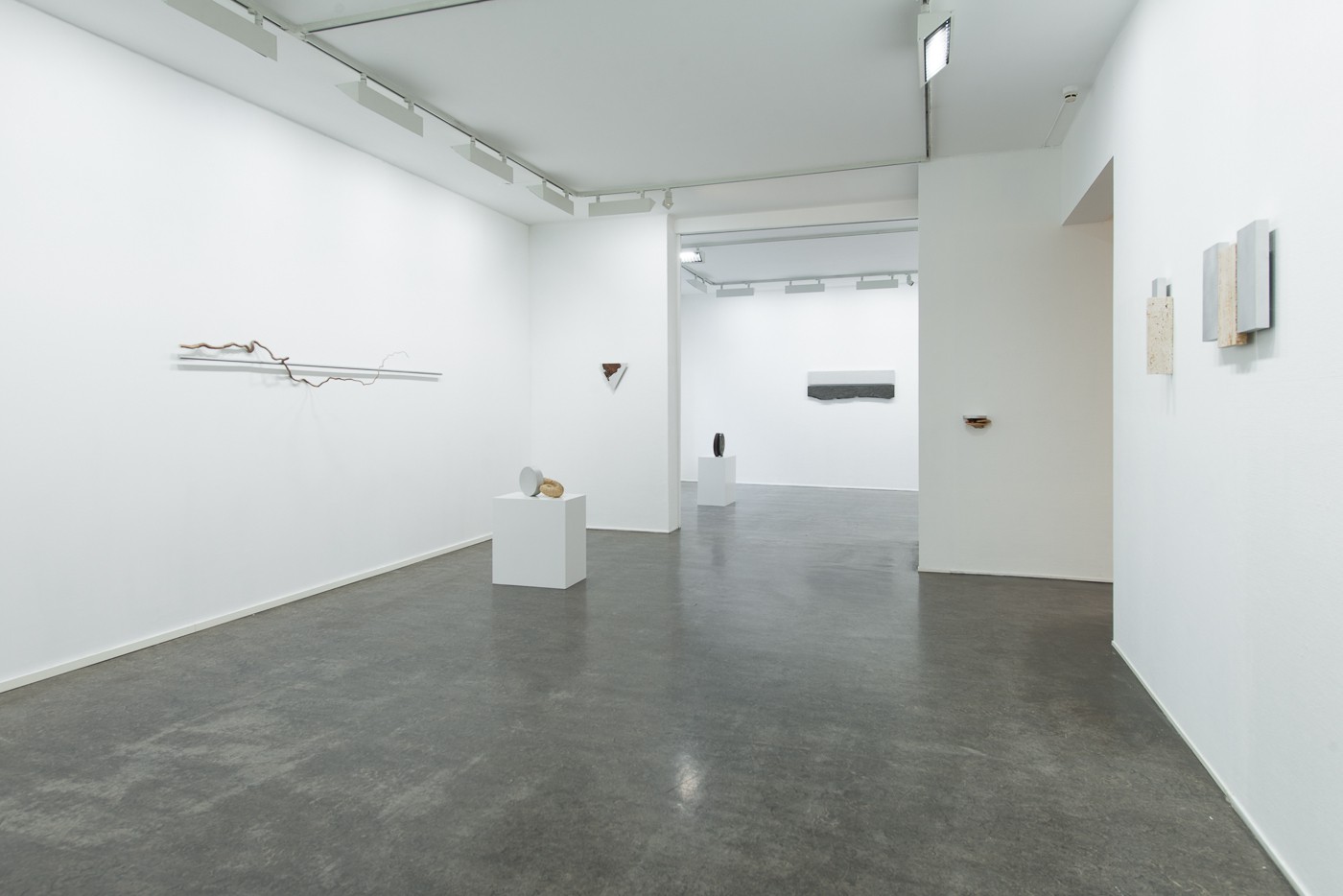 Oversiktsbilde fra utstillingen (2016) — Terje Roalkvam