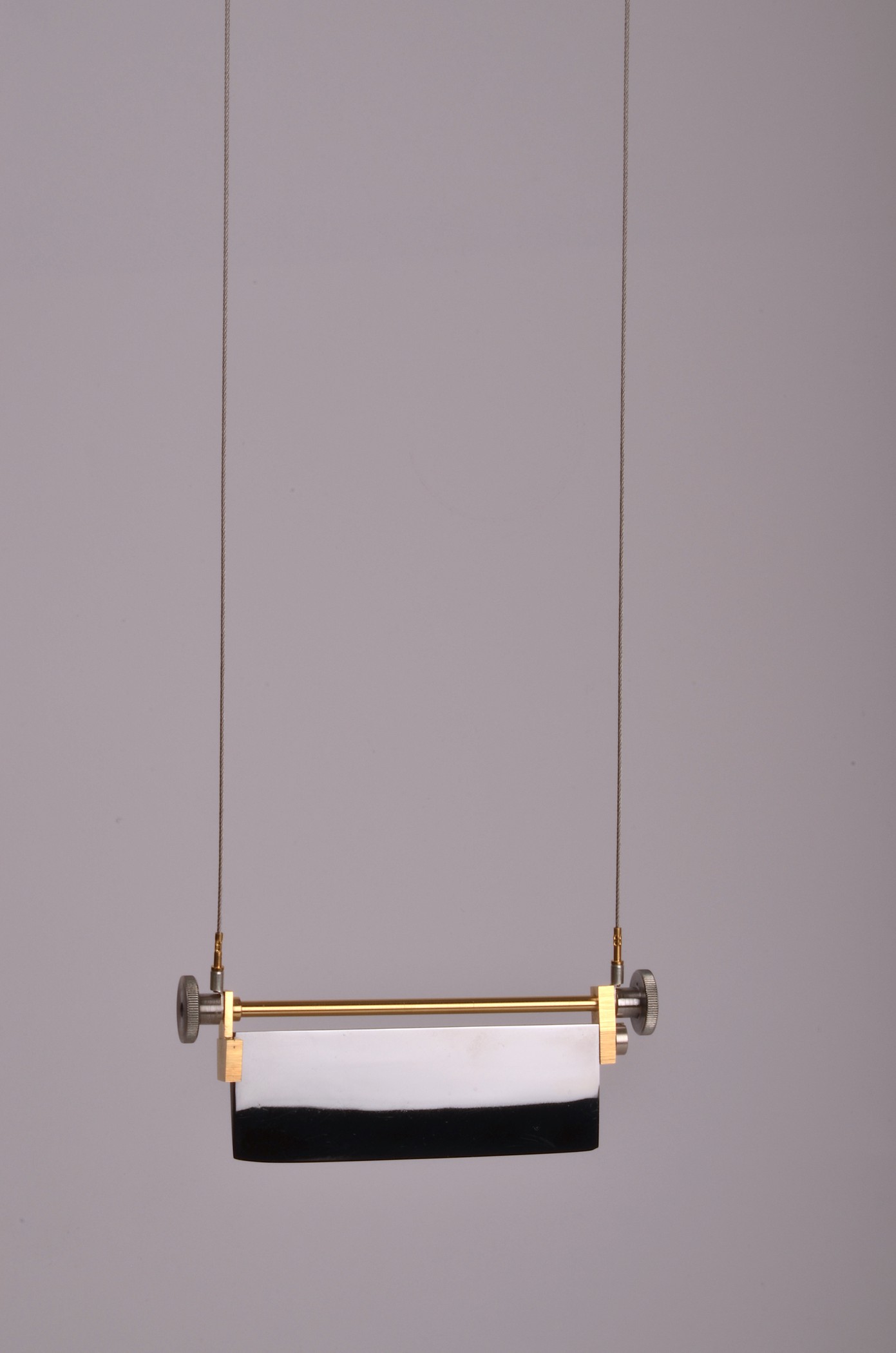 Bæreinstrument for knivegg, (halskjede) (2018) — Sigurd Bronger
