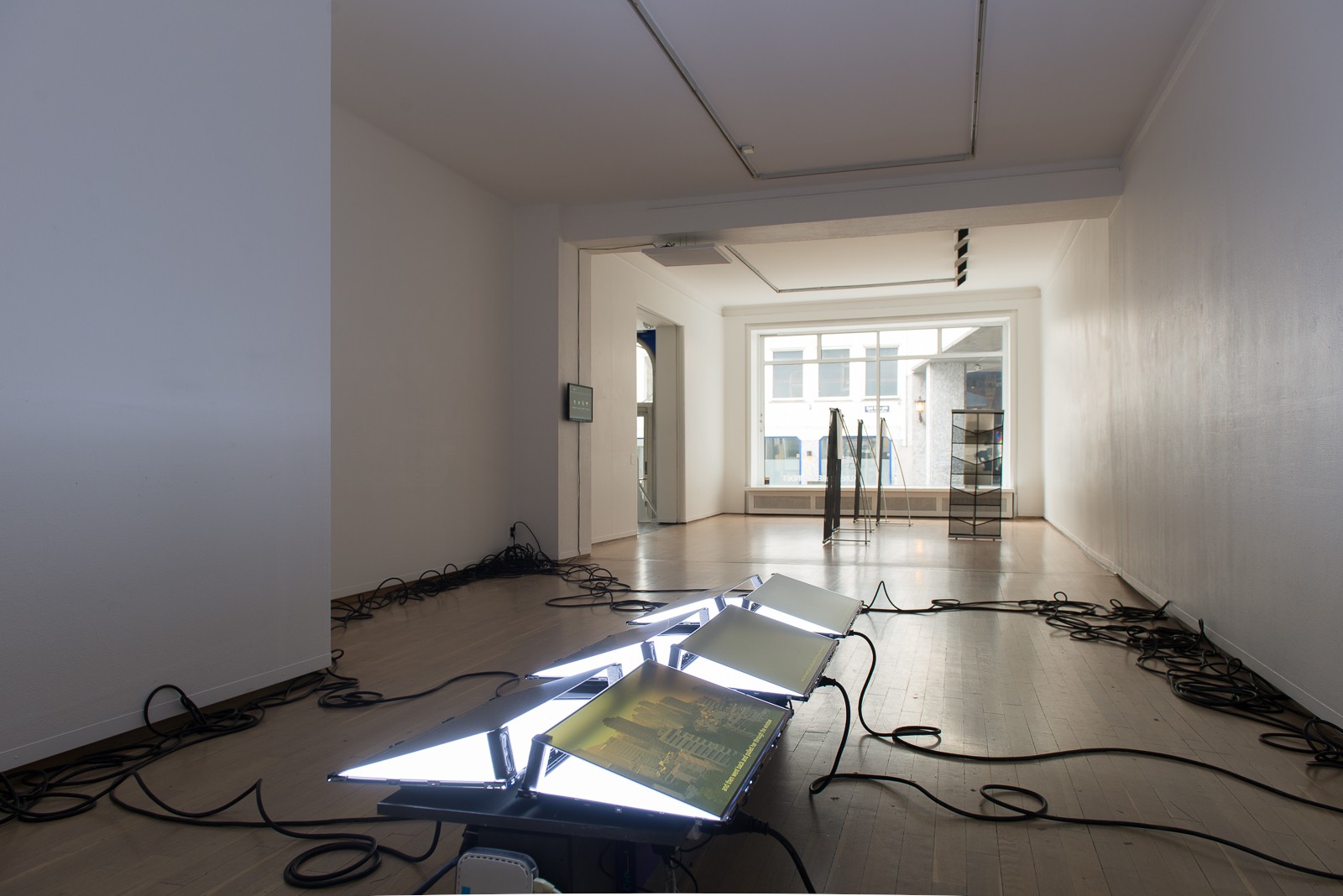 Installasjonsfoto fra utstillingen (2015) — Thora Dolven Balke