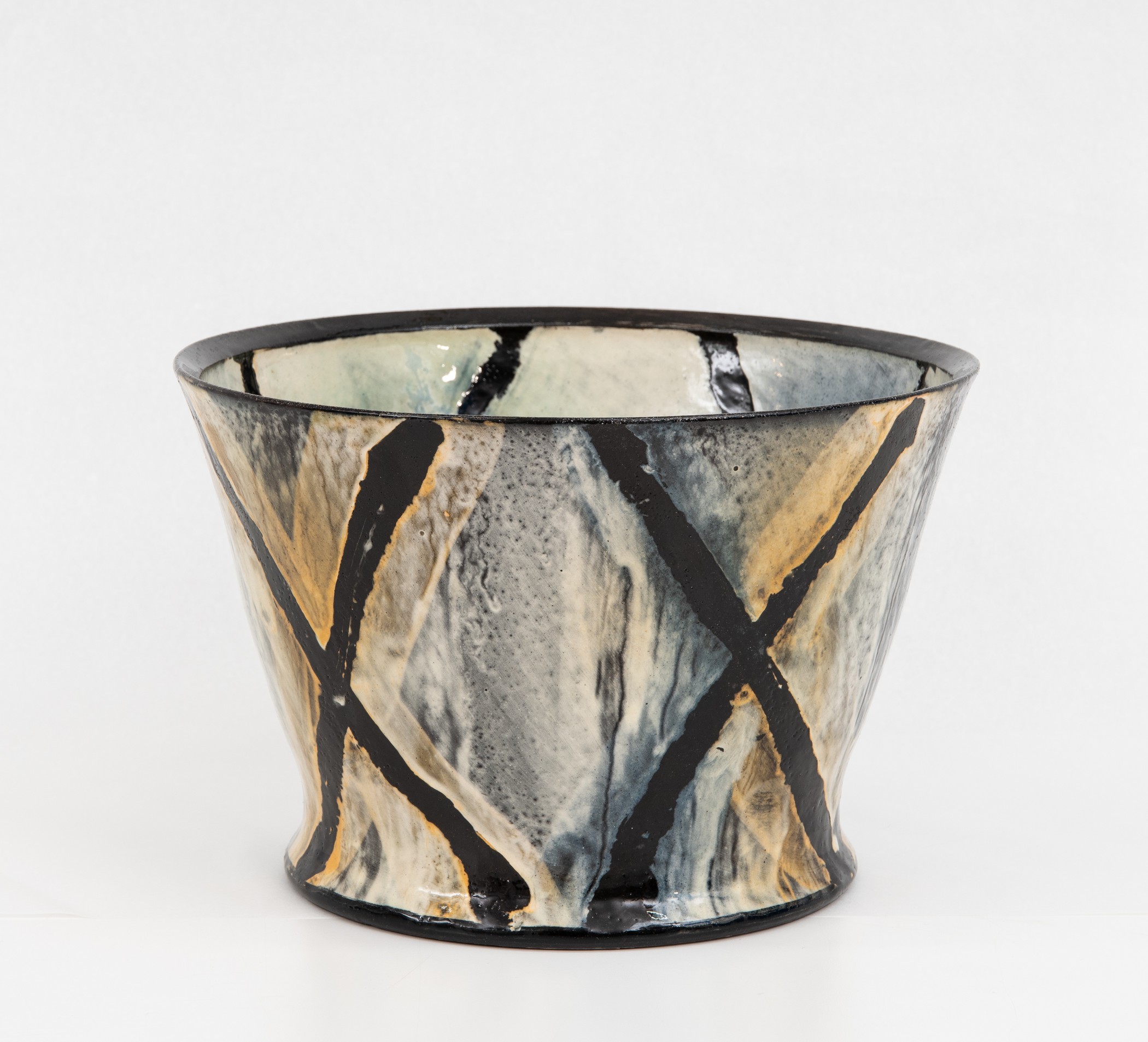 Mindre boll i brent leire (2018) — Geir Tokle