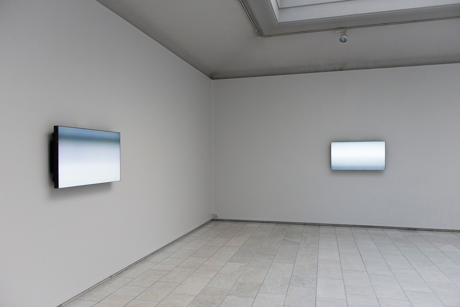 Oversiktsbilde fra utstillingen (2013) — Kjell Bjørgeengen